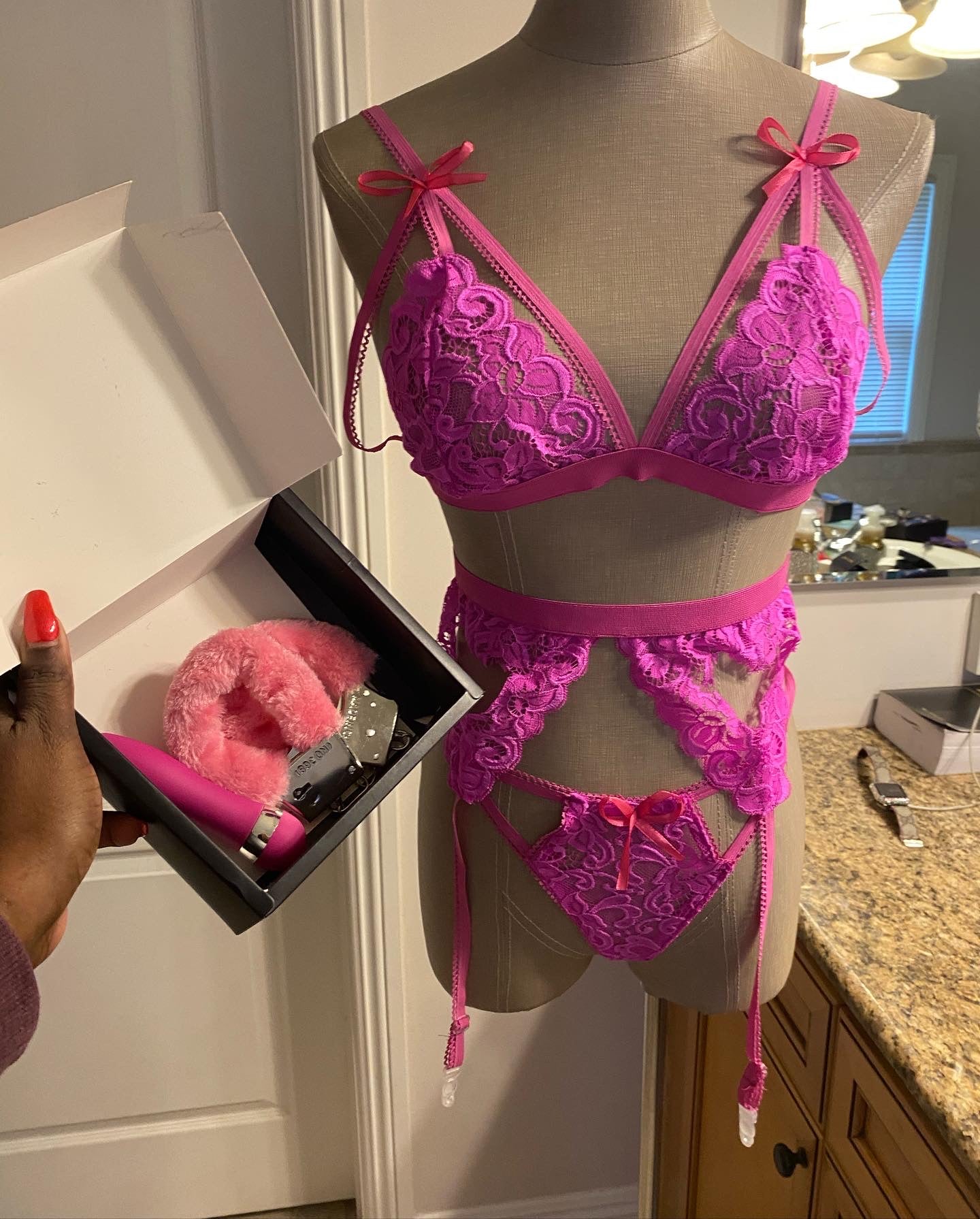 Knotty Girl Set