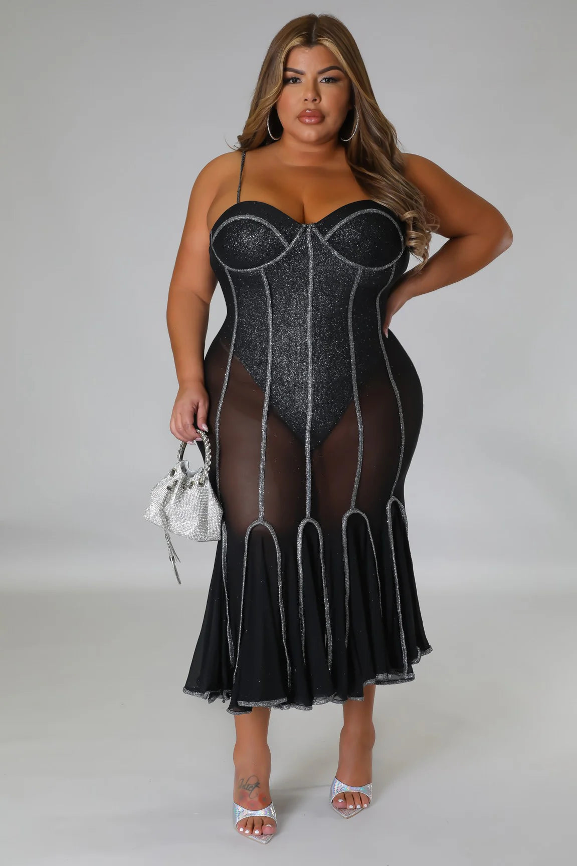 Sshhesh Check Her Out+ - 2 Piece Midi Set