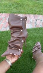Eva Fold - Short Heeled Boots