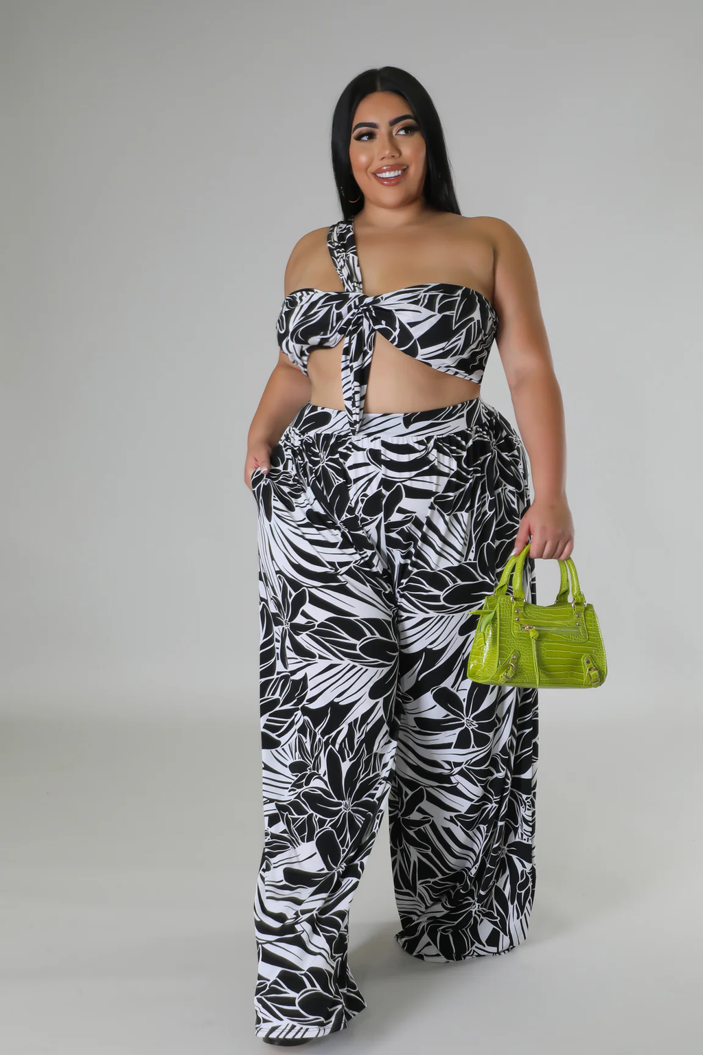 Grown-ish+ - 2 Piece Pants Set