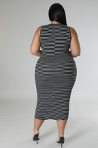 Knotty Captivating+ - Midi Dress